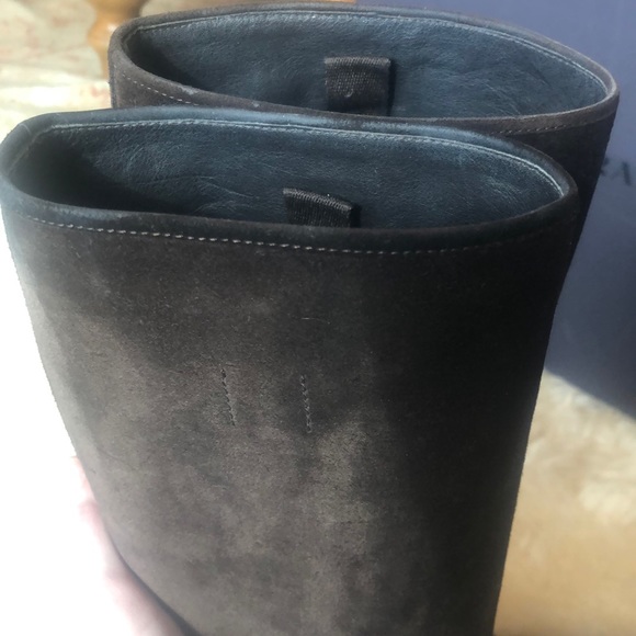 ♦️SOLD!♦️ Prada Suede Knee-high Boots - Picture 4 of 8